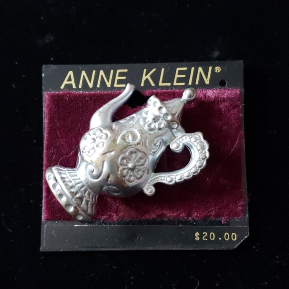 Anne Klein Vintage Pin - Picture 1 of 1